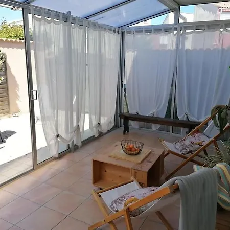 Maison Dans Quartier Calme * אגדה