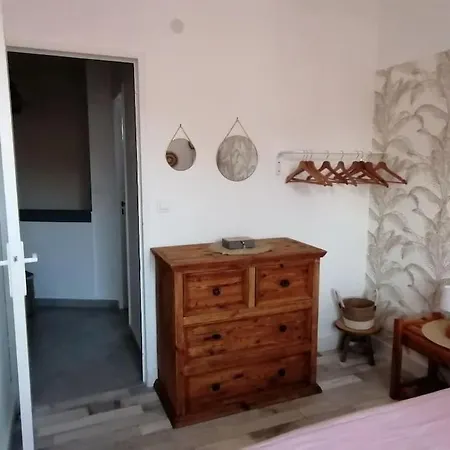 Maison Dans Quartier Calme אגדה