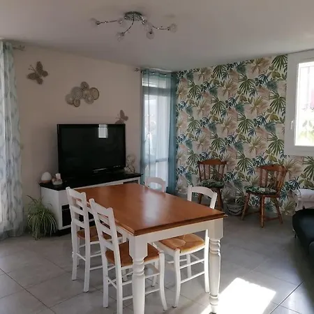 Maison Dans Quartier Calme בית נופש